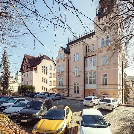 Lazensky Smetana Hotel 4*