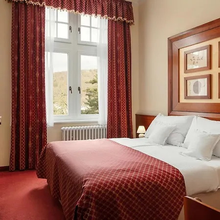 Lazensky Smetana Hotel 4*