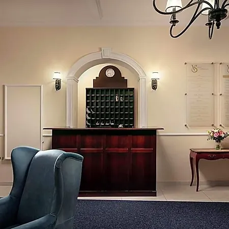 Smetana & Wellness Hotel 4*
