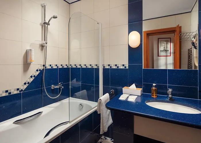 Hotell Smetana 4*
